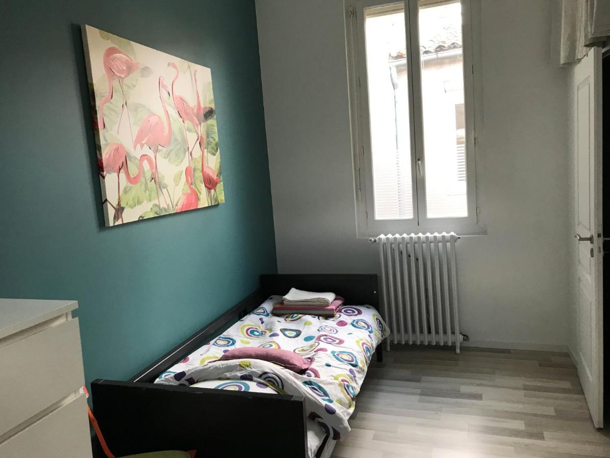 Chambre Independante Avec Sdb-Terrasse Privative. Centre Ville Nimes Ngoại thất bức ảnh