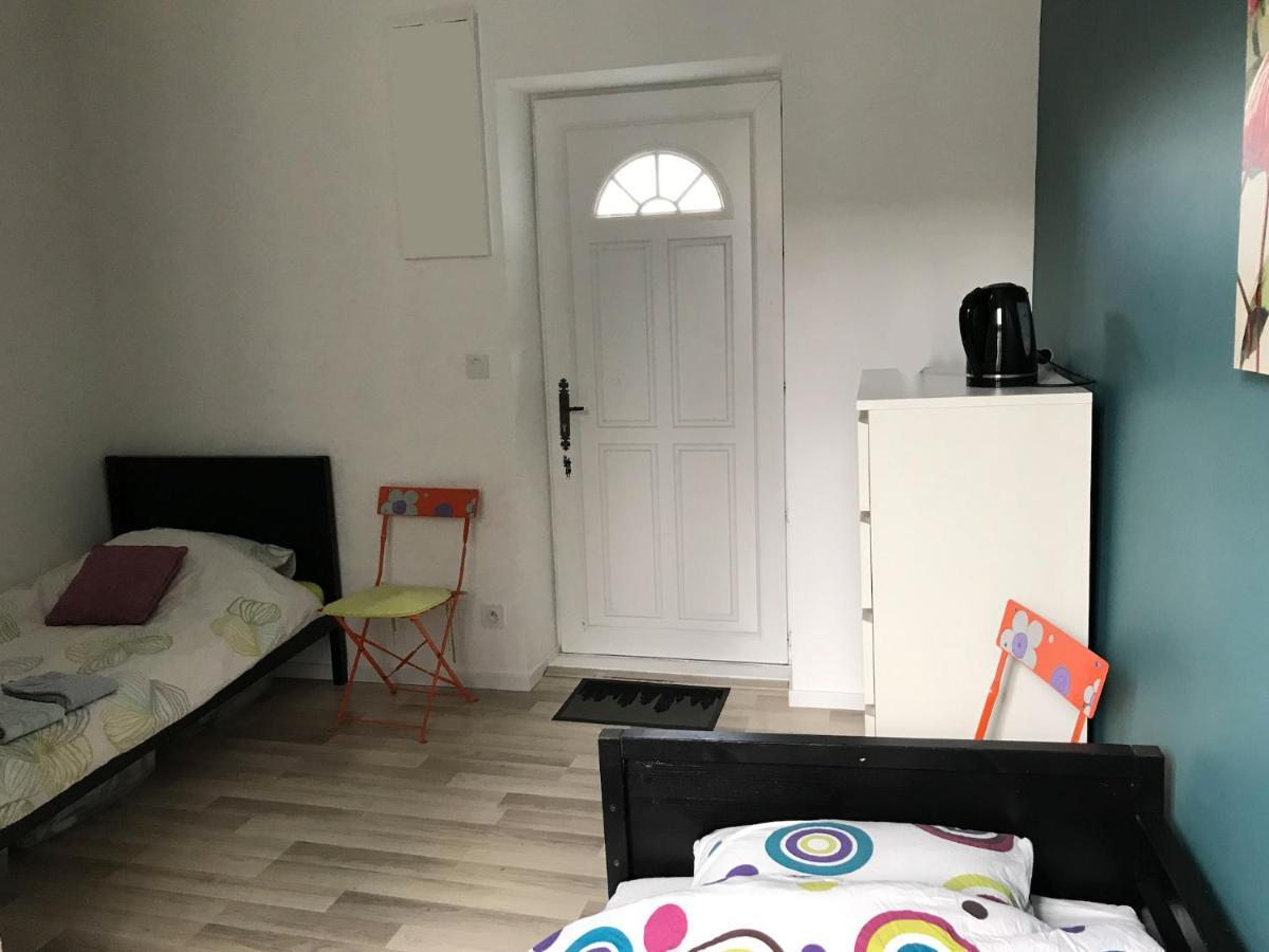 Chambre Independante Avec Sdb-Terrasse Privative. Centre Ville Nimes Ngoại thất bức ảnh